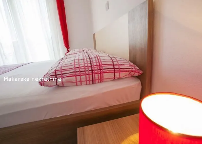 Tony Μακάρσκα