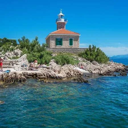 Tony Apartment Makarska