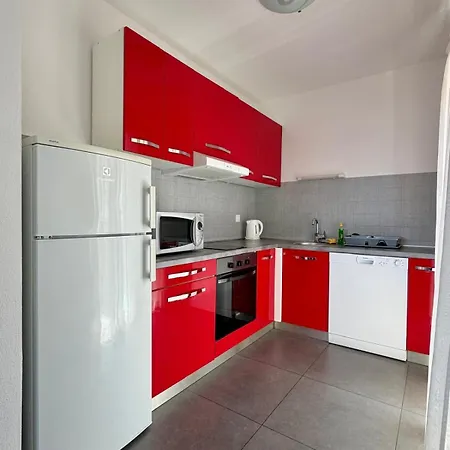 Tony Apartment Makarska